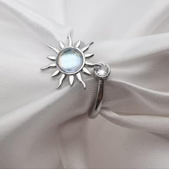 Women\'s Silver plated anxiety fidget sunrise ring